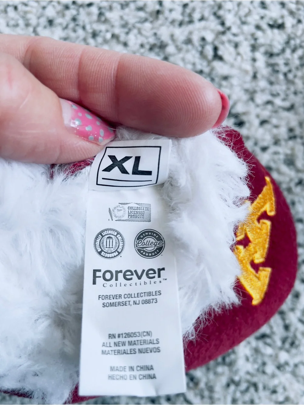 University of Minnesota Maroon Fuzzy Baby Slippers size XL fit age 18mo to 24 mo